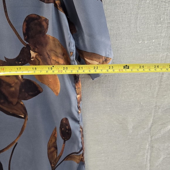 Zara Blue and Brown Floral Men's Shirt - Picture 9 of 9